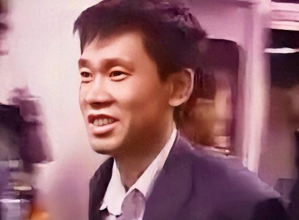 利鸿网 2002年，东北第一杀手李正光被执行死刑，临走要求：想喝一碗白酒